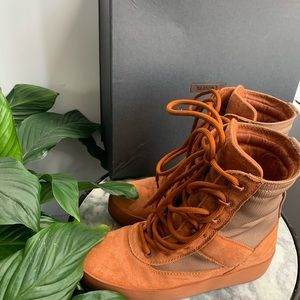 Women’s Yeezy Boots Rust Orange